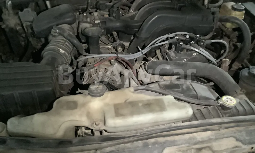 Vehicle photo 6