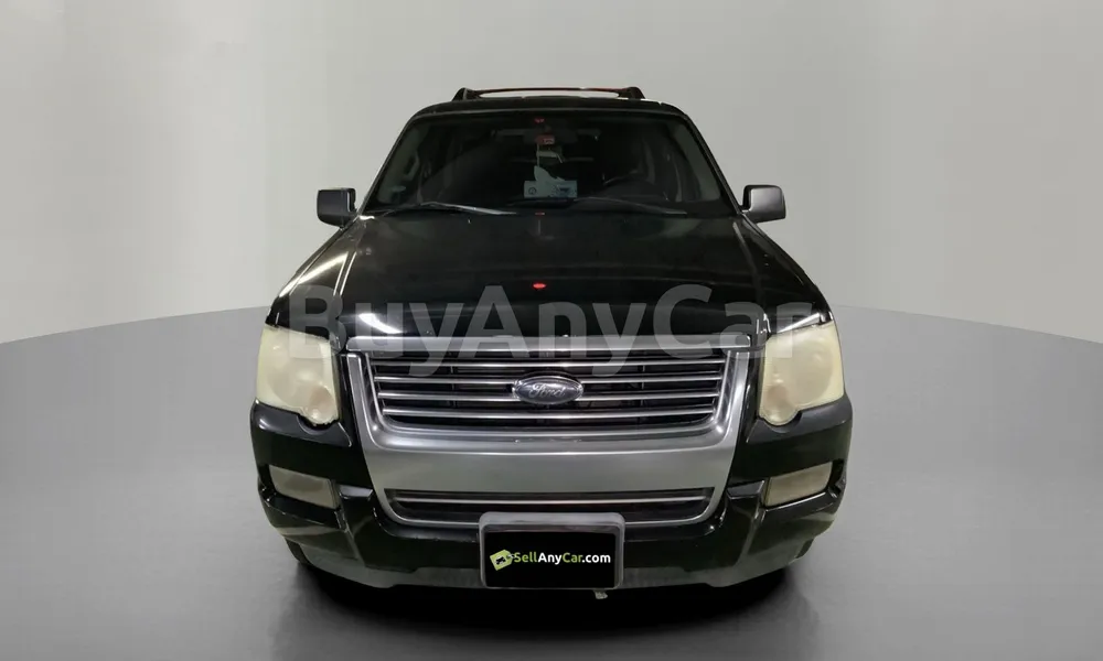 Vehicle photo 1