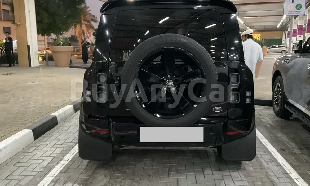 Vehicle photo 2