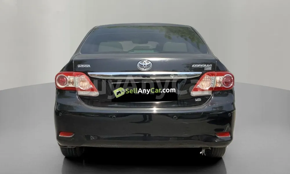 Vehicle photo 2