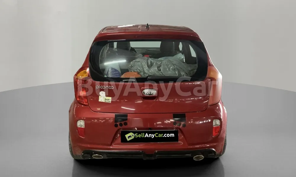 Vehicle photo 2