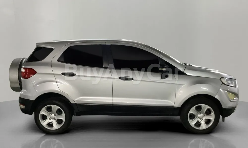 Vehicle photo 3
