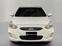 Hyundai Accent 2015