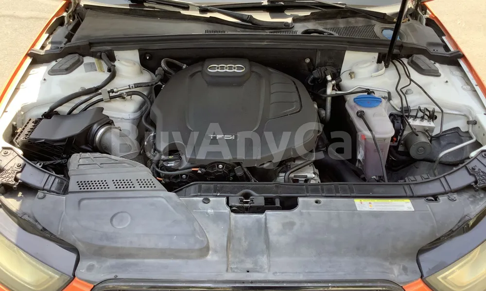 Vehicle photo 5