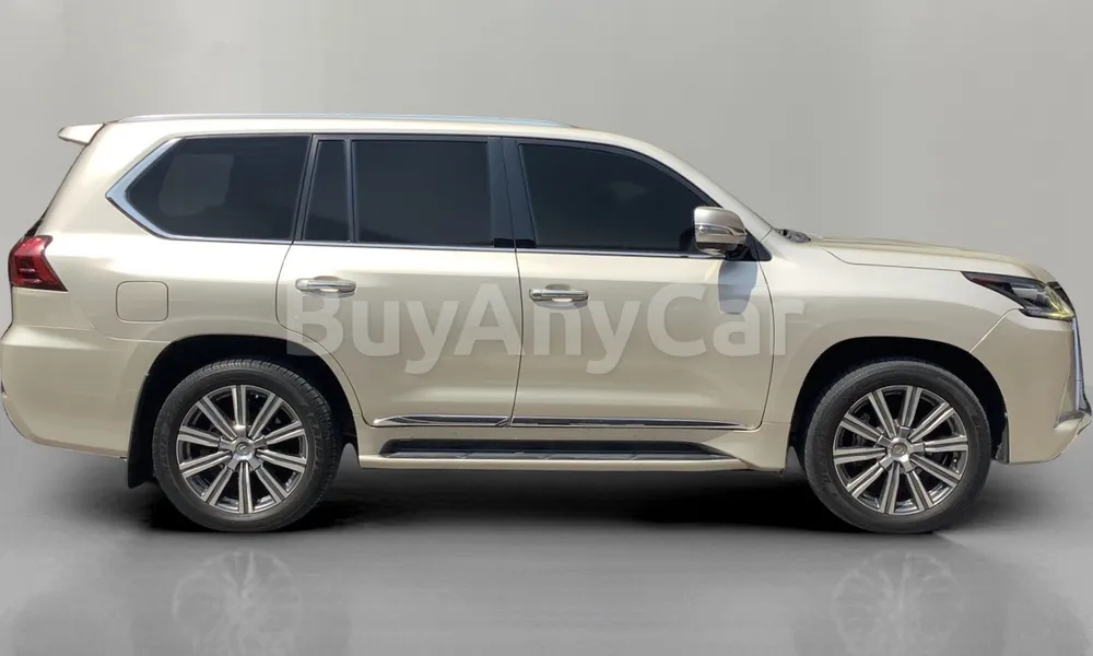 Vehicle photo 3