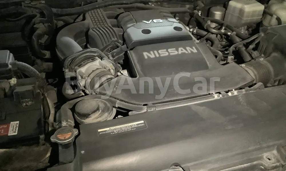 Vehicle photo 6