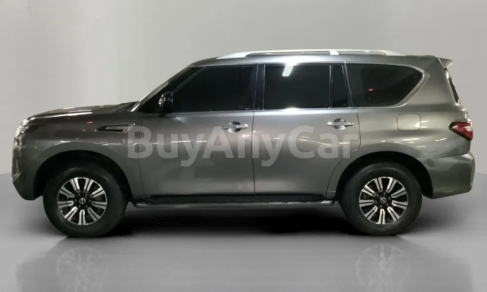 Vehicle photo 4