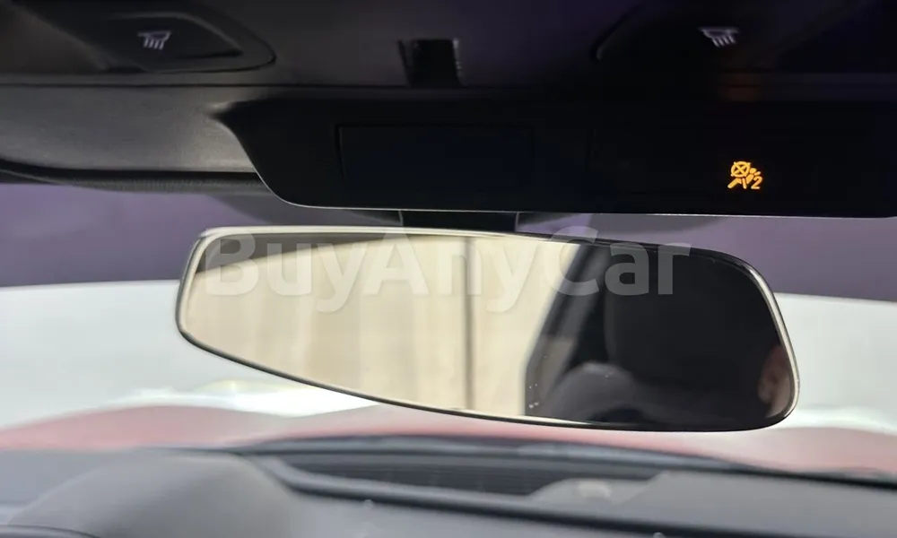 Vehicle photo 13