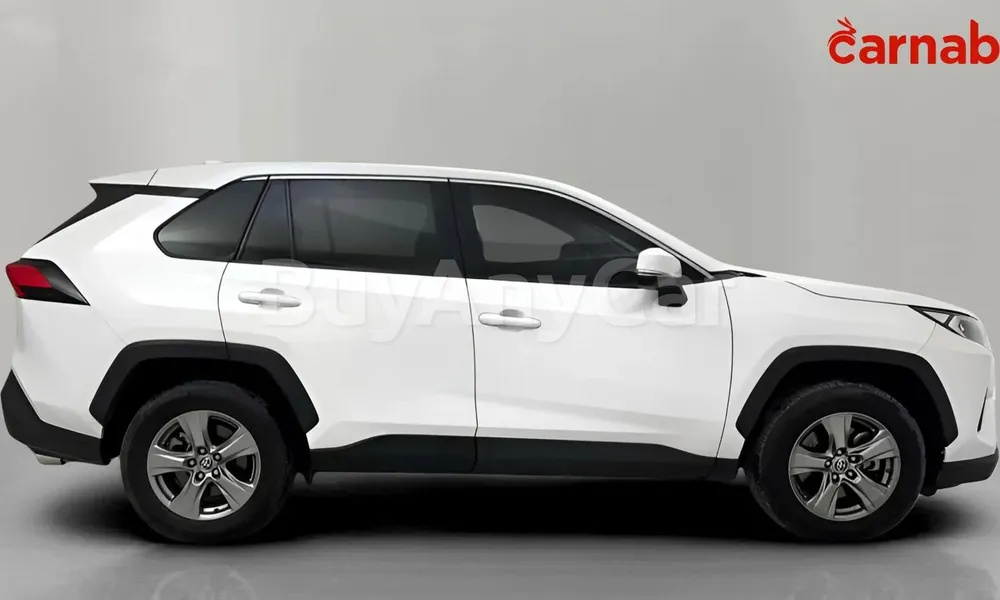 Vehicle photo 3