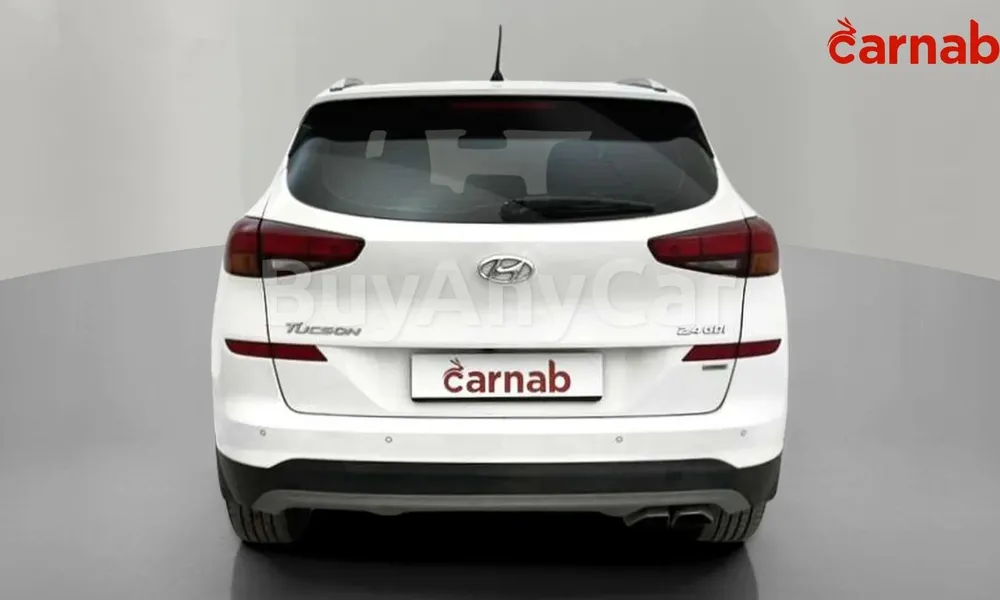 Vehicle photo 2