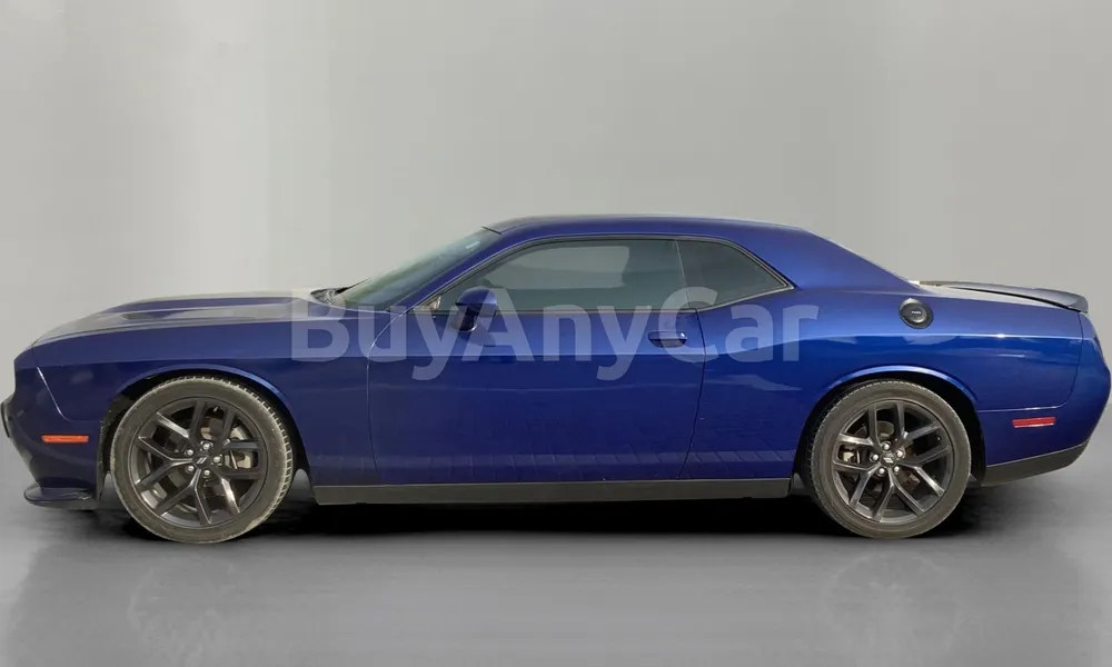 Vehicle photo 4