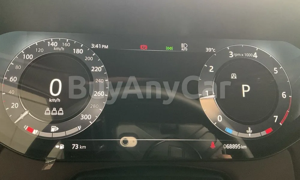 Vehicle photo 7
