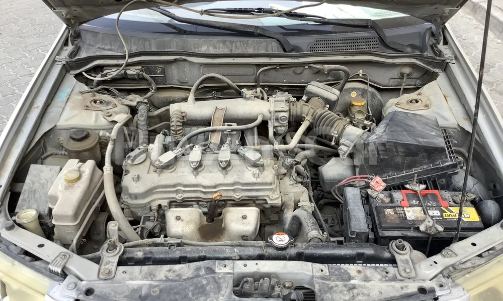 Vehicle photo 6