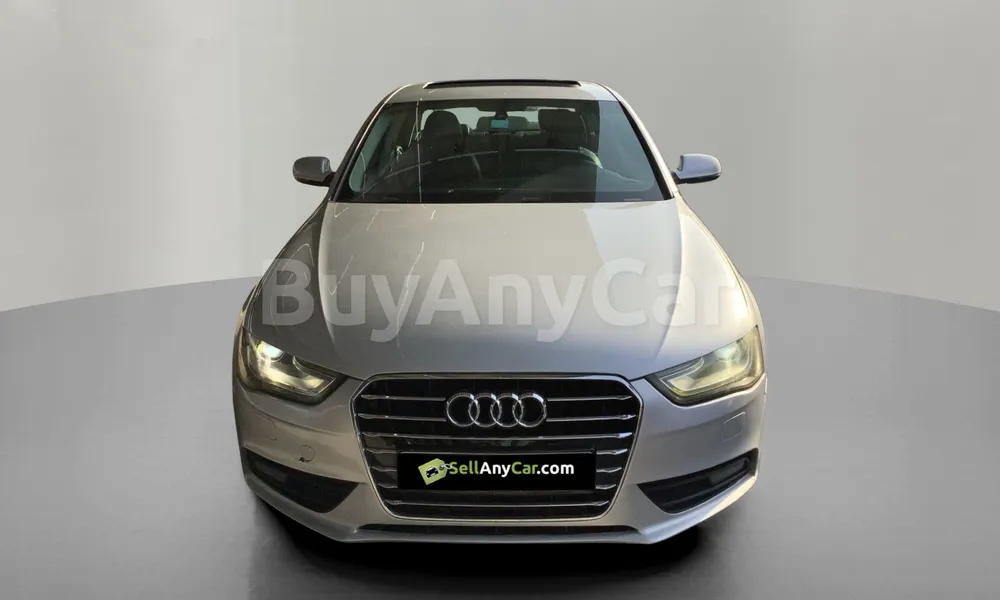 Vehicle photo 1