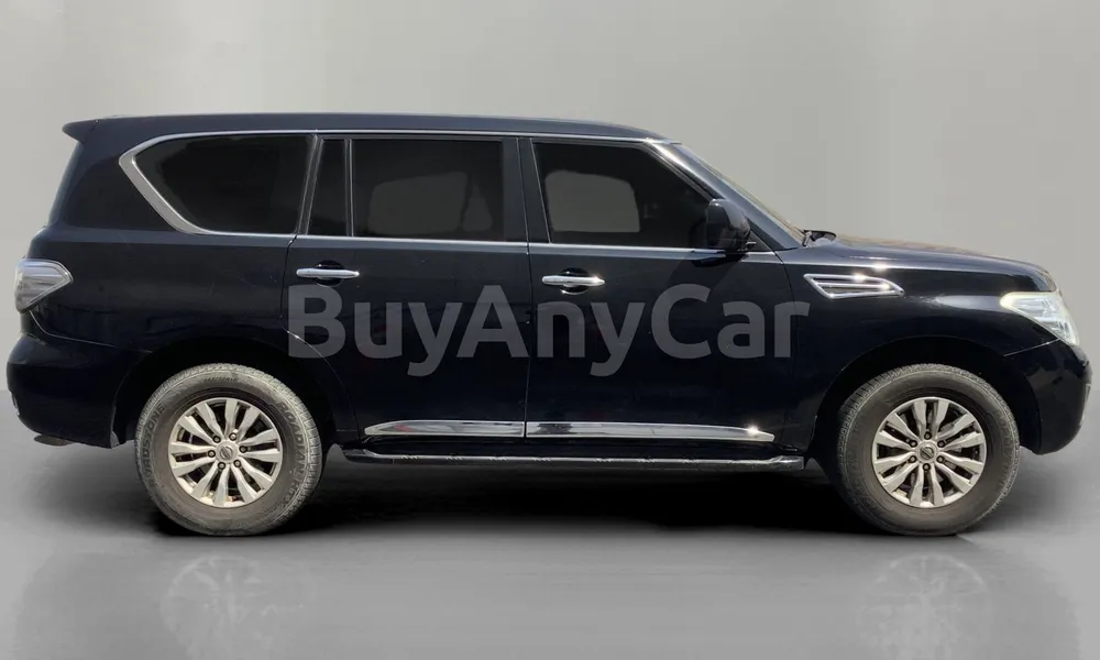 Vehicle photo 4