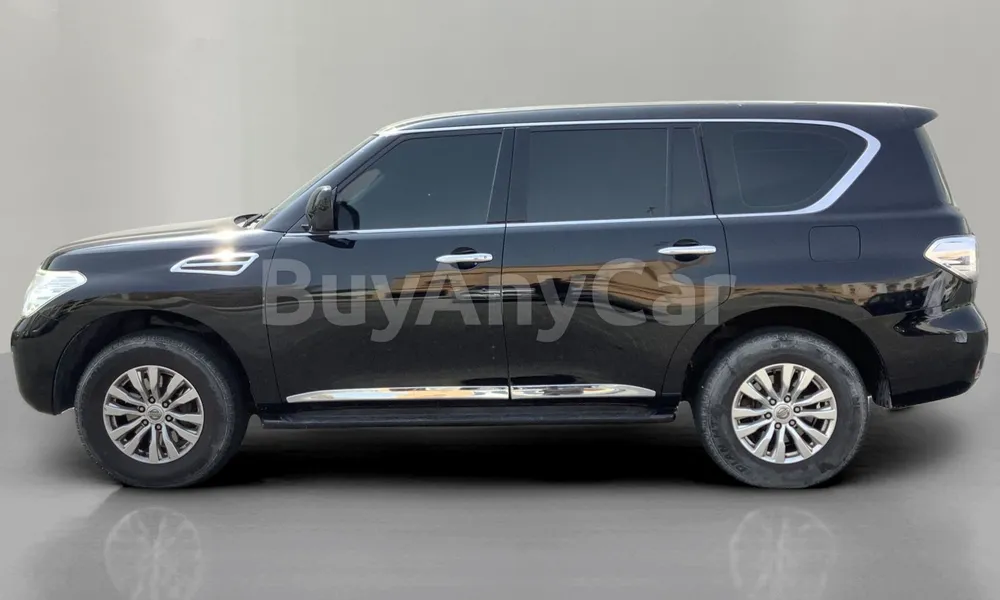 Vehicle photo 5