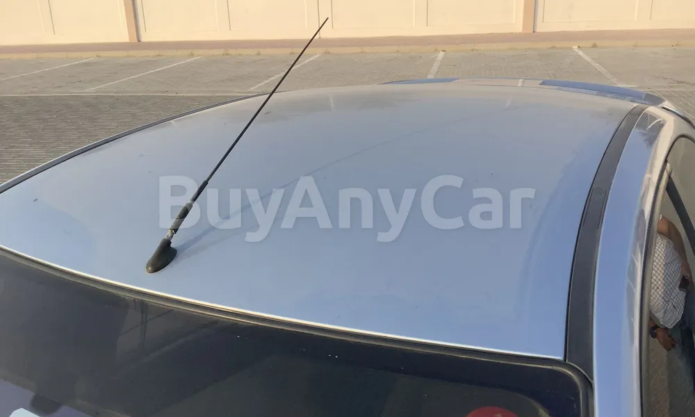Vehicle photo 5