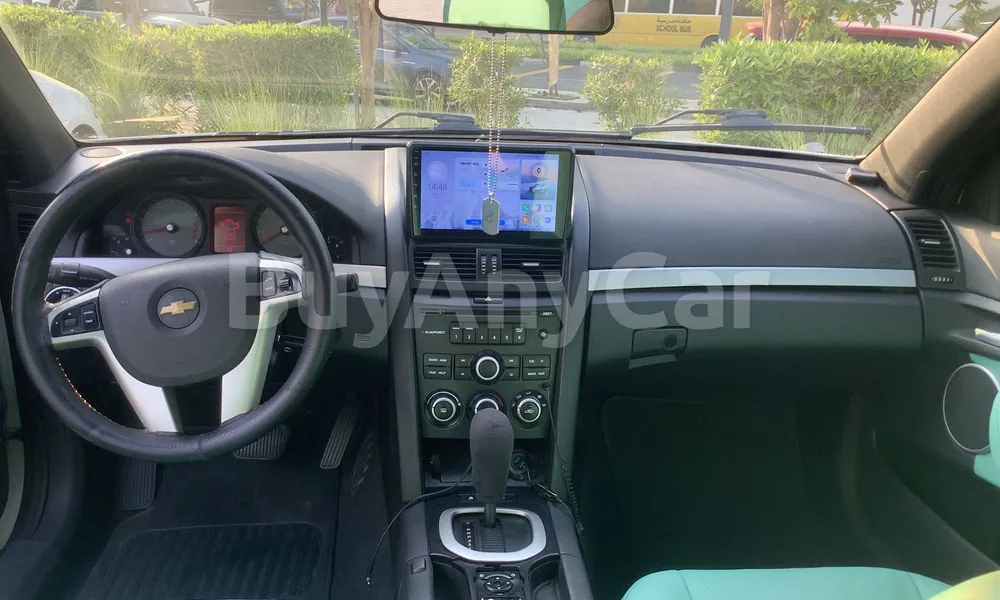 Vehicle photo 9