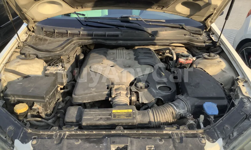 Vehicle photo 7