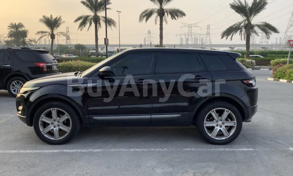 Vehicle photo 3