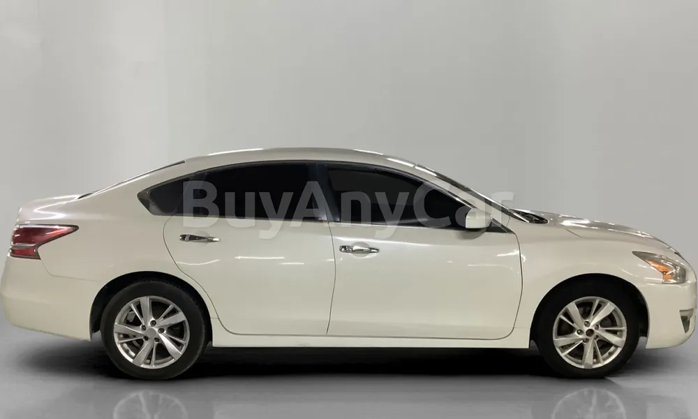 Vehicle photo 3