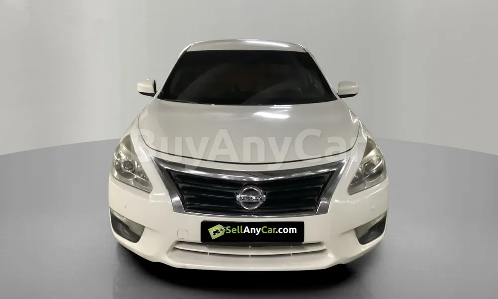 Vehicle photo 1