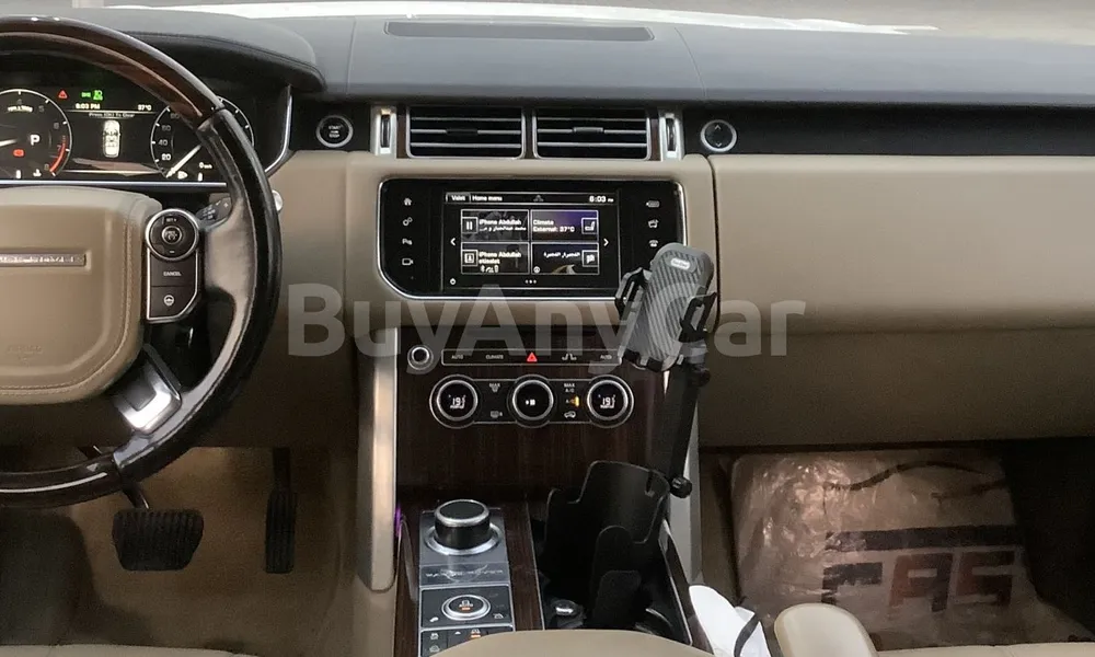 Vehicle photo 8
