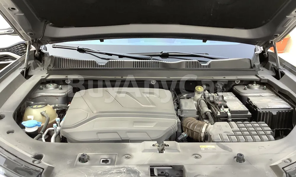 Vehicle photo 6