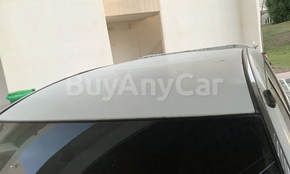 Vehicle photo 5