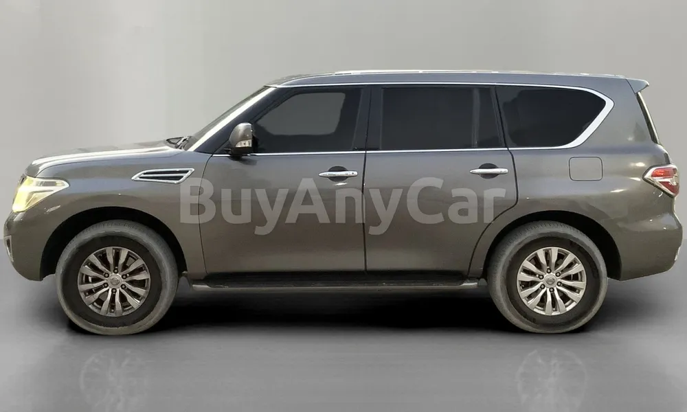 Vehicle photo 4