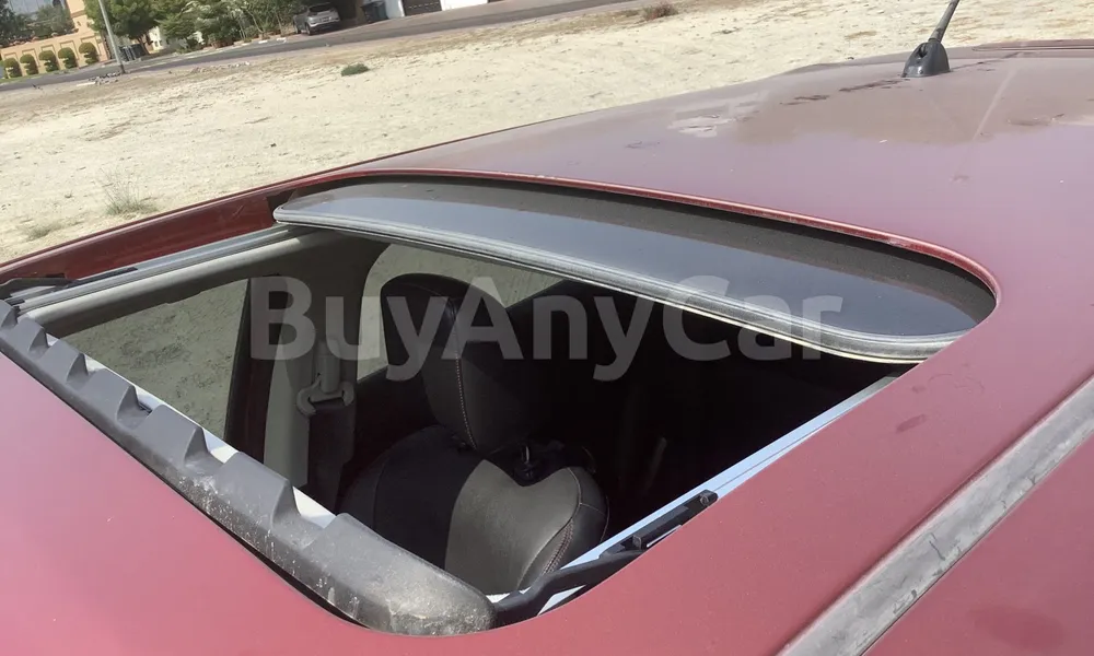 Vehicle photo 5