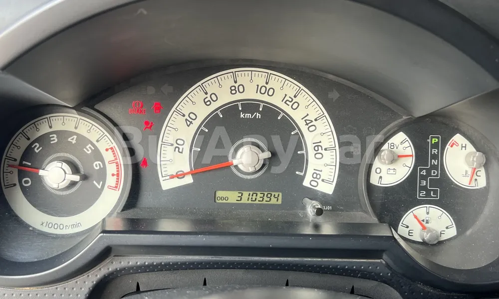 Vehicle photo 6