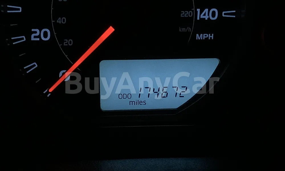 Vehicle photo 5