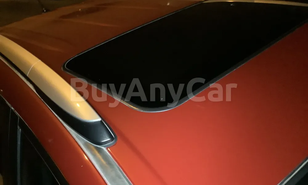 Vehicle photo 7