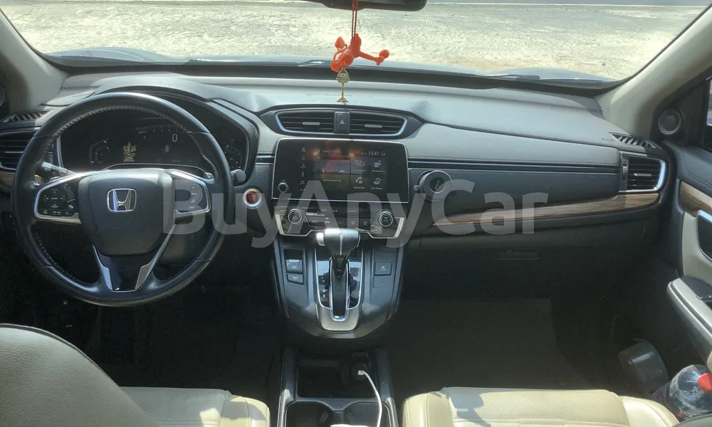 Vehicle photo 8