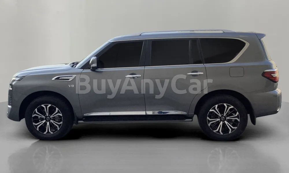 Vehicle photo 4