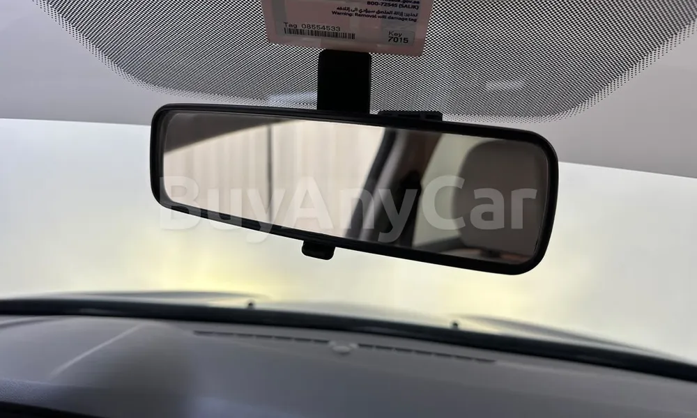 Vehicle photo 10