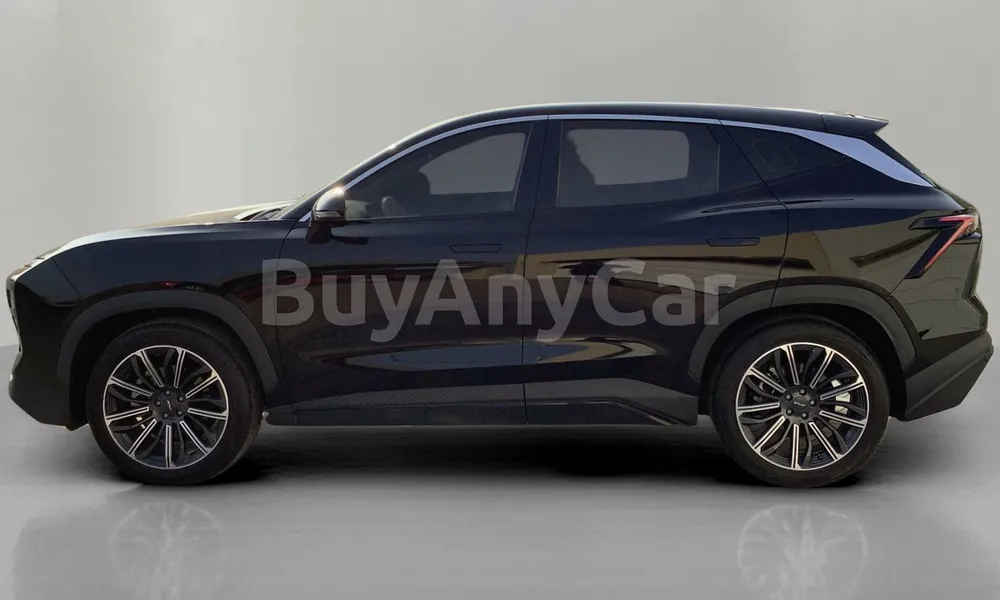 Vehicle photo 4