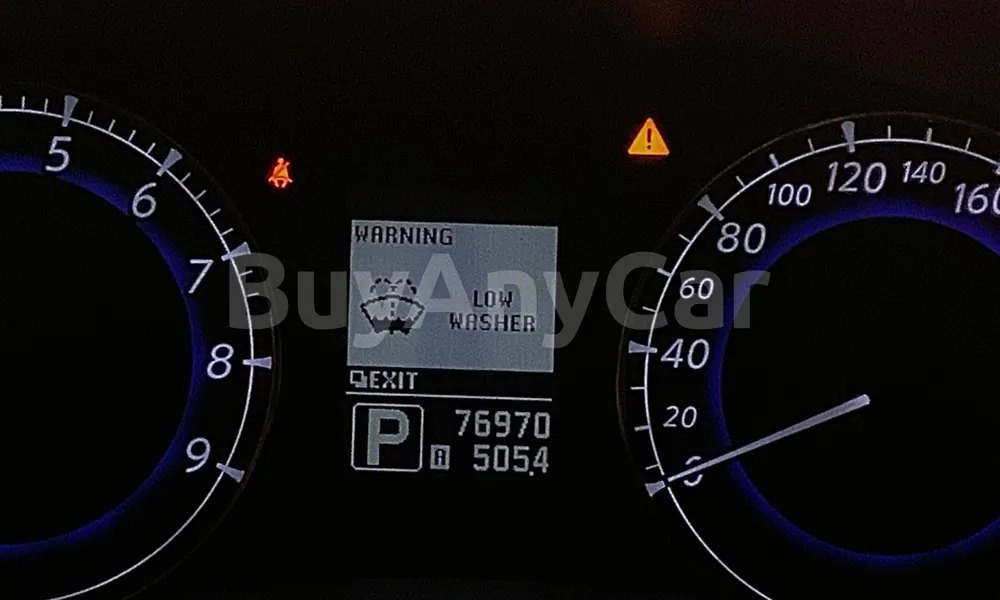 Vehicle photo 7