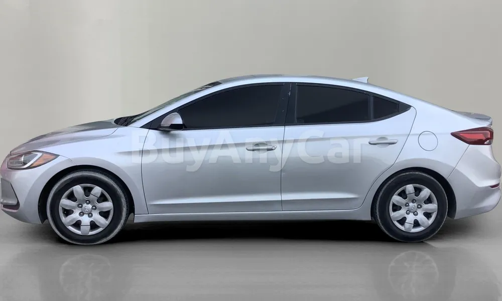Vehicle photo 4