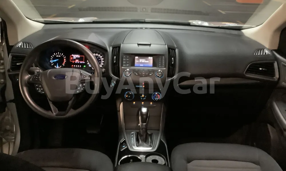 Vehicle photo 8