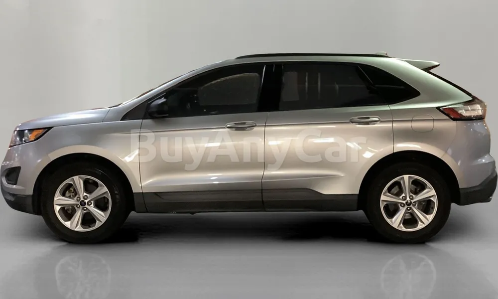 Vehicle photo 4