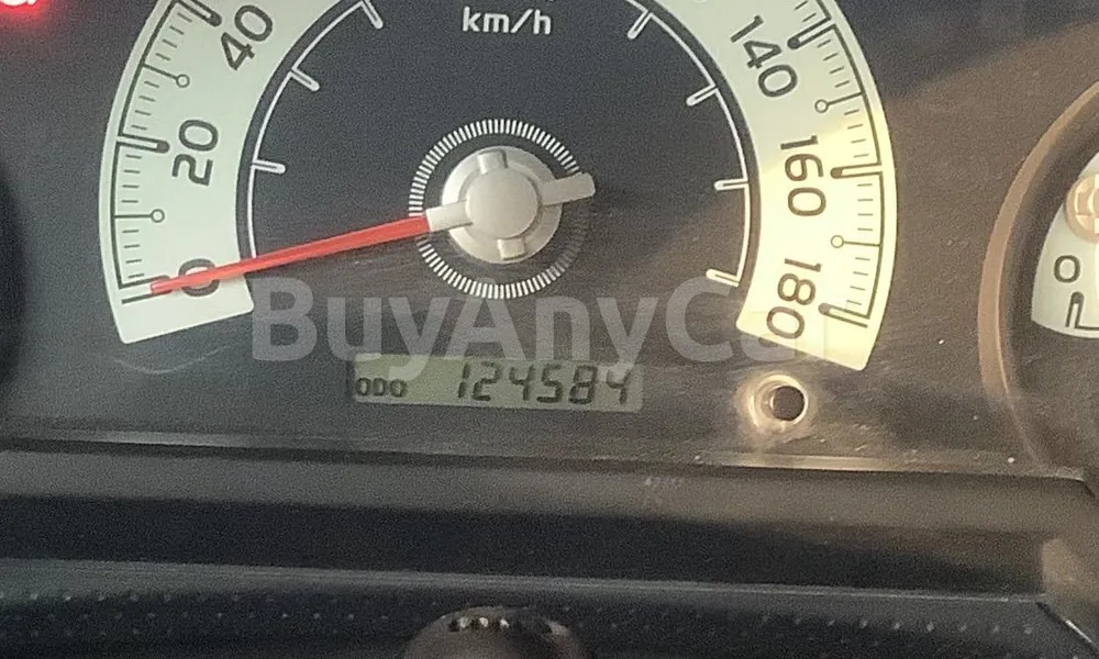 Vehicle photo 5