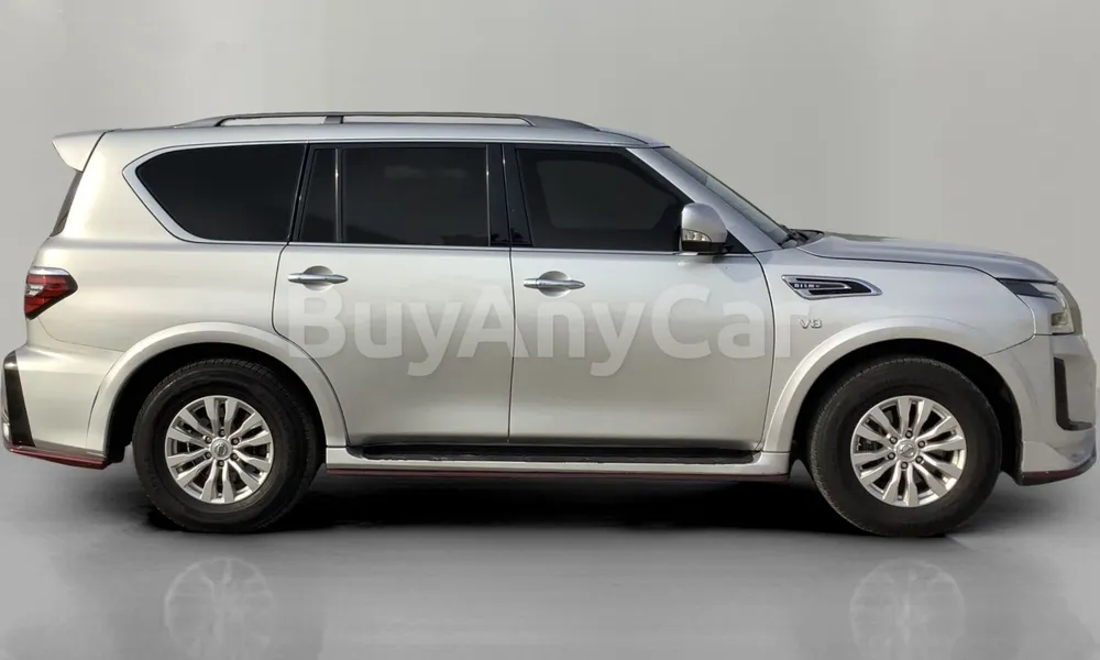 Vehicle photo 3
