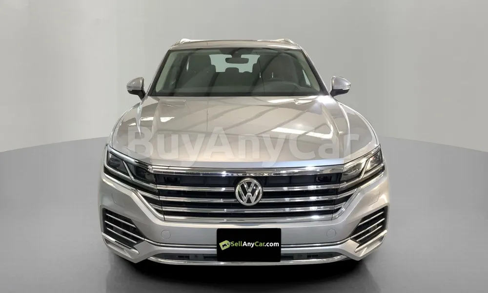 Vehicle photo 1