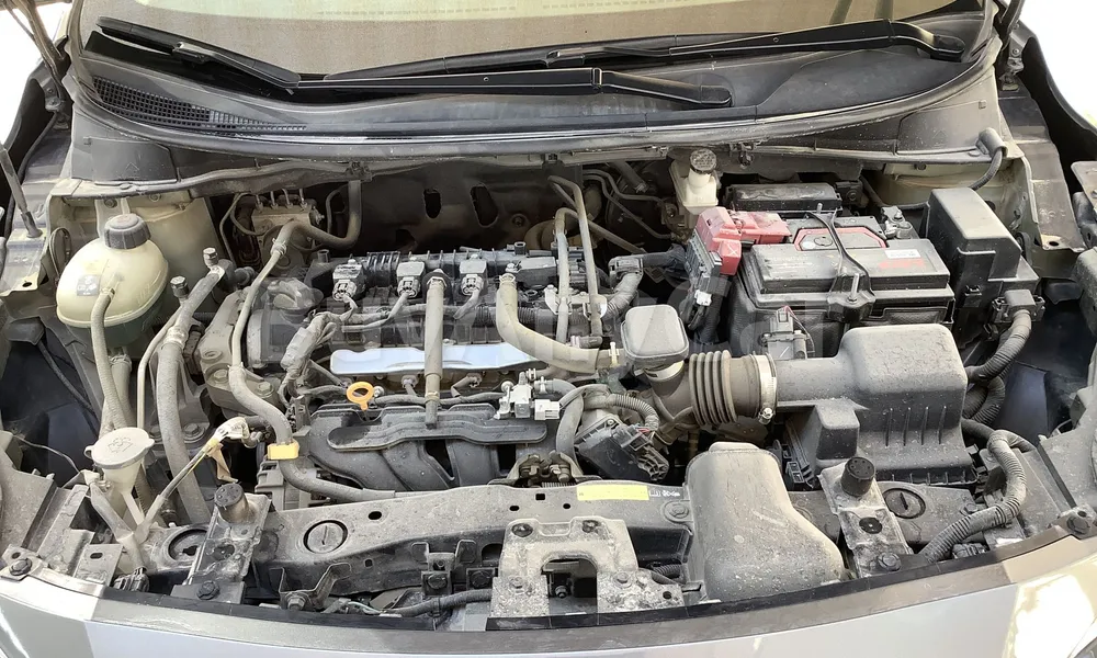 Vehicle photo 5
