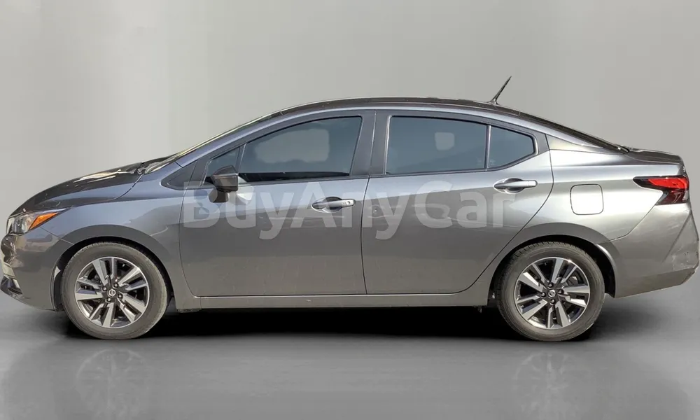 Vehicle photo 4