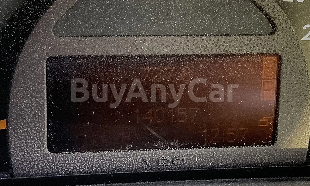 Vehicle photo 9