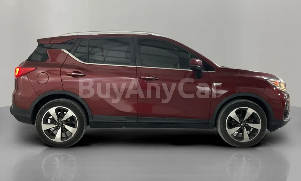 Vehicle photo 3