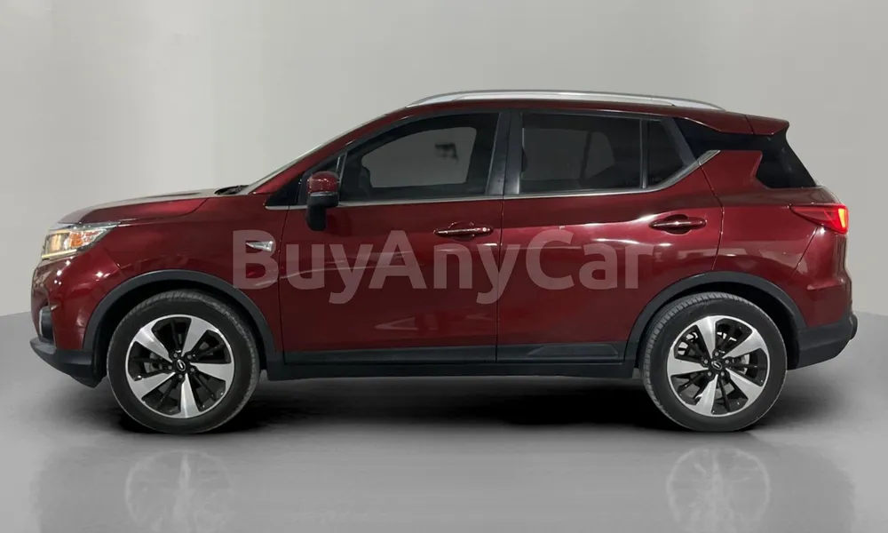 Vehicle photo 4